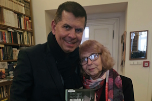 Ladislav Koubek a Irena Žáková v prezidentské  knihovně.